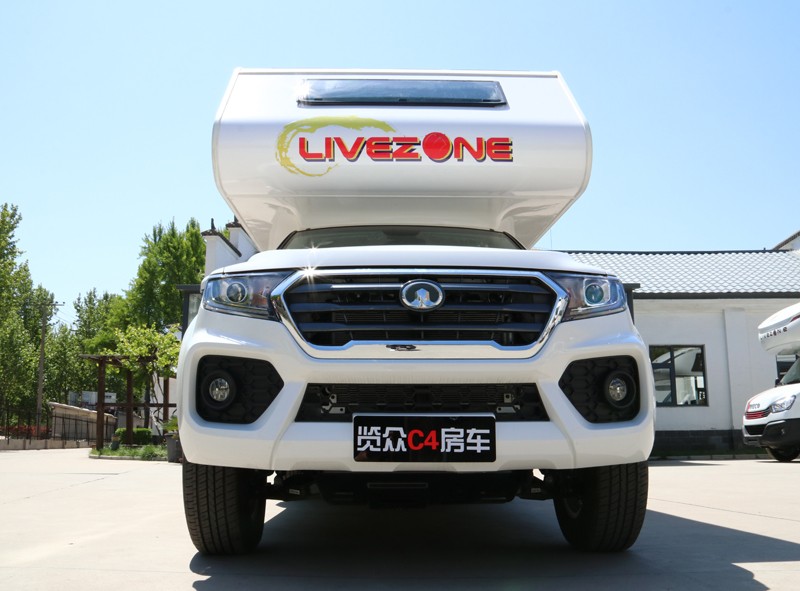 四驅(qū)、兩張超大床人床的房車，看這款