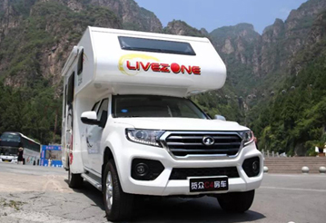 超大床還是國(guó)六汽油四驅(qū)房車，選它沒(méi)錯(cuò)